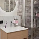 Numa Coolsingel Aparthotel