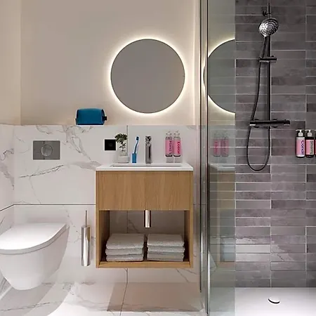 Numa Coolsingel Aparthotel 4*