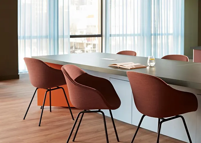 Апарт-отель Numa Coolsingel 4*