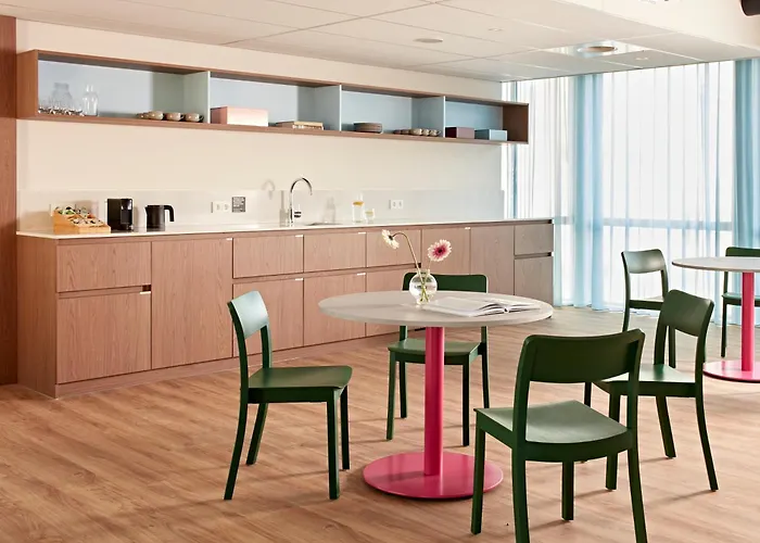 Numa Coolsingel Aparthotel